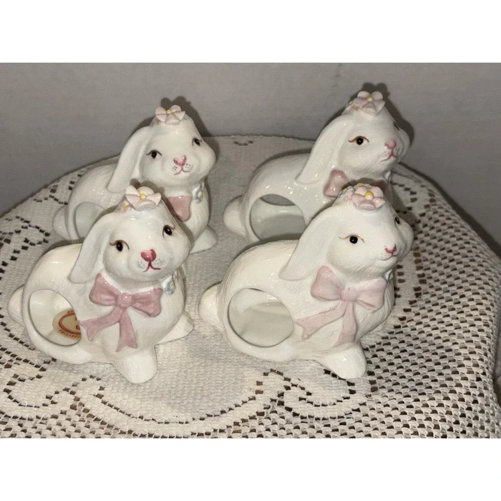Pia Bone China Hand Painted Rabbit Napkin Rings Set of 4 Easter Flower